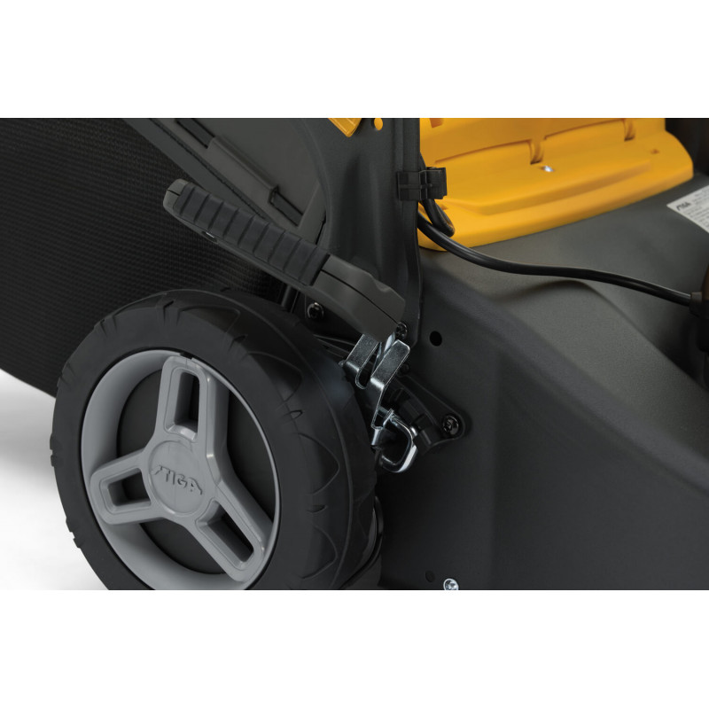 Газонокосилка аккумуляторная бесщёточная STIGA Collector543AEKit