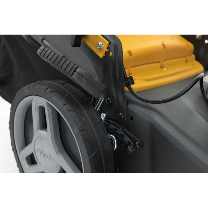 Газонокосилка аккумуляторная бесщёточная STIGA Collector548AEKit