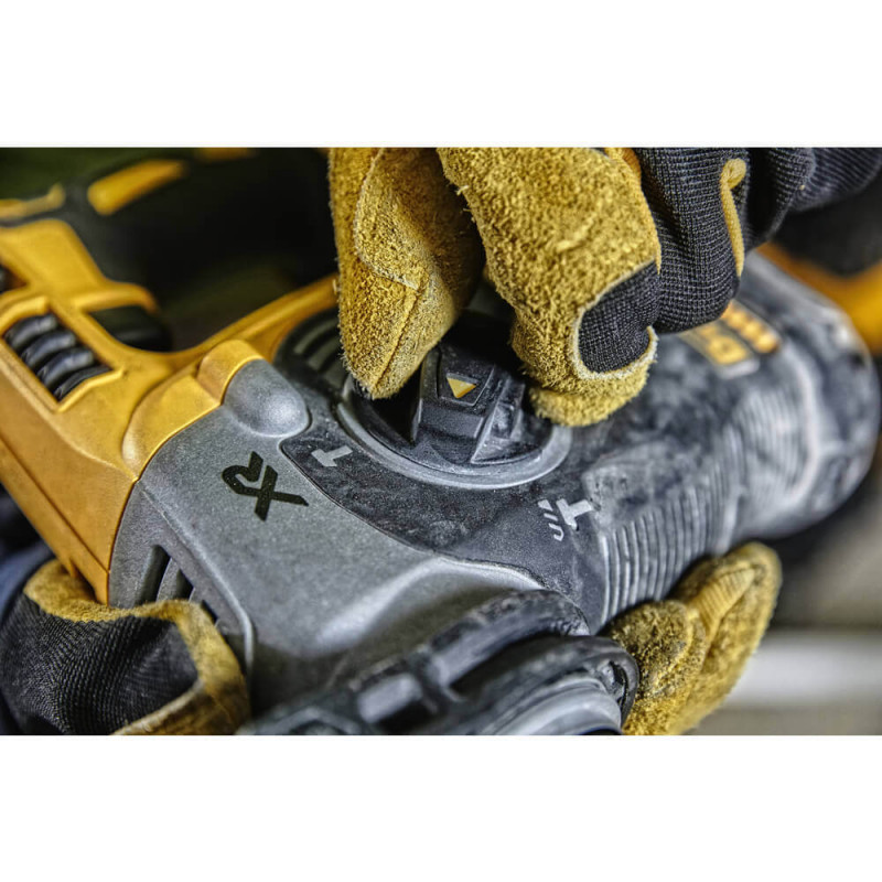 Перфоратор аккумуляторный бесщеточный SDS-Plus DeWALT DCH274N