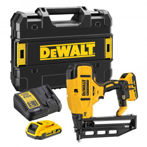 Пистолет гвоздезабивной аккумуляторный бесщёточный DeWALT DCN662D2